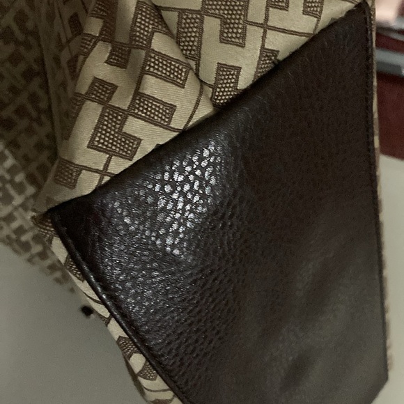 Tommy Monogram Canvas Bag NEW WITHOUT TAGS - Picture 4 of 11